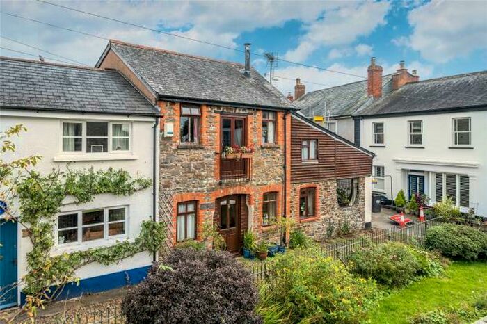 2 Bedroom End Of Terrace House For Sale In Church Street, Chulmleigh, Devon, EX18