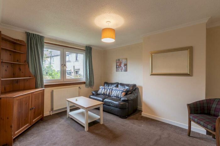 3 Bedroom Property To Rent In Balmwell Grove Edinburgh United Kingdom, EH16