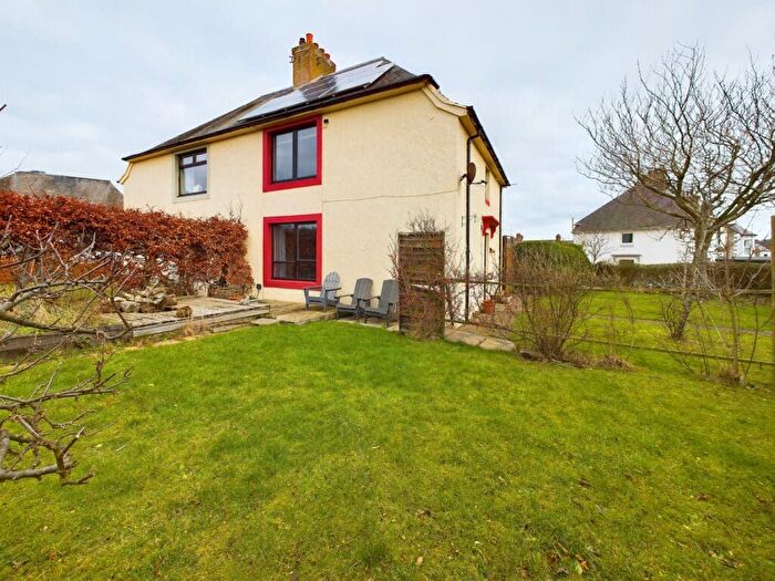3 Bedroom Semi-Detached House For Sale In Seafield, Eyemouth, TD14