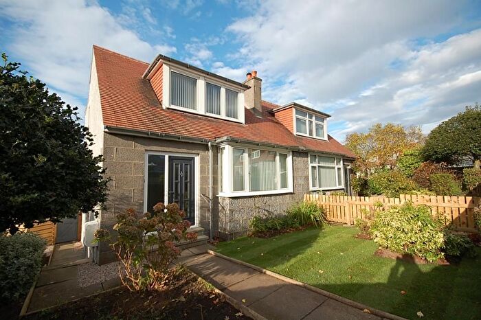 2 Bedroom Semi-Detached House To Rent In Highgate Gardens, Ferryhill, AB11