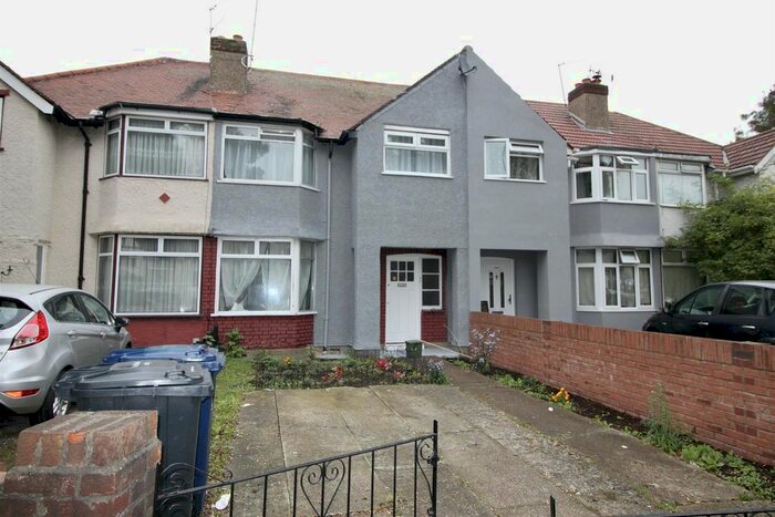 3 Bedroom Terraced House To Rent In Ruislip Road, Greenford, UB6