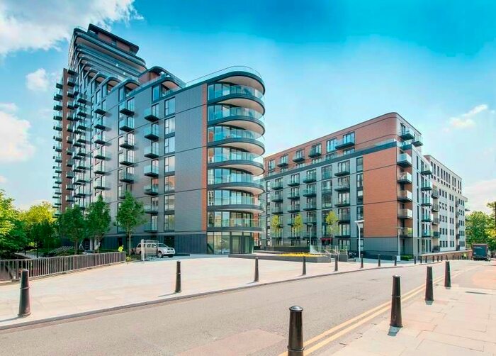 Studio To Rent In Park Vista Tower, Wapping Lane, Wapping, E1W