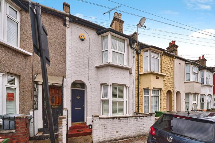 2 Bedroom Terraced House For Sale In Swete Street, London, E13