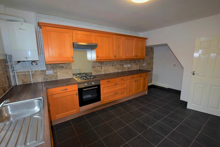 2 Bedroom Terraced House To Rent In Selborne Street, Rotherham, S65