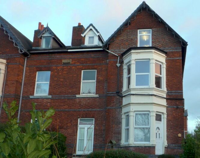 1 Bedroom Flat To Rent In Liverpool Road, Chester, CH2