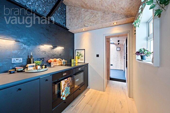 3 Bedroom Terraced House For Sale In College Street, Brighton, East Sussex, BN2