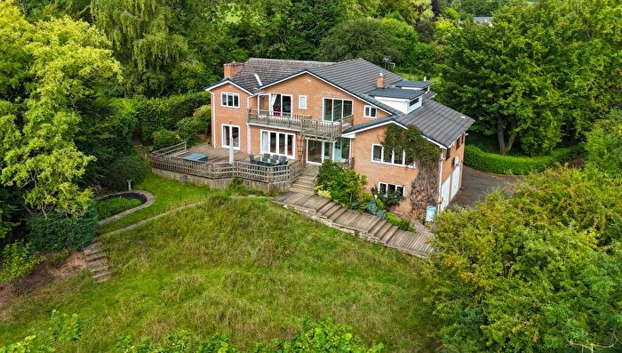 5 Bedroom Detached House For Sale In Lambley Lane, Burton Joyce, Nottingham, NG14