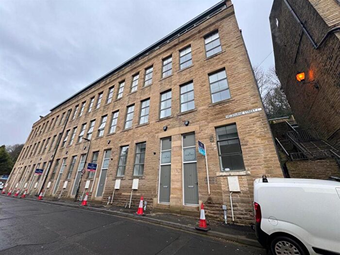2 Bedroom Apartment To Rent In Melbourne Street, Hebden Bridge, HX7