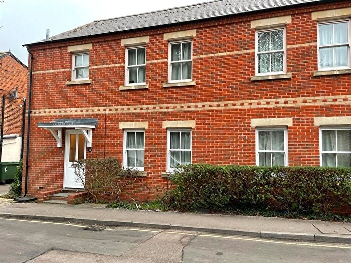 1 Bedroom Flat To Rent In High Street, Didcot, OX11