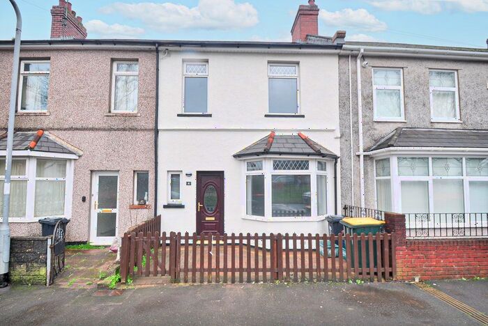 3 Bedroom Terraced House To Rent In Courtney Street, Newport, NP19