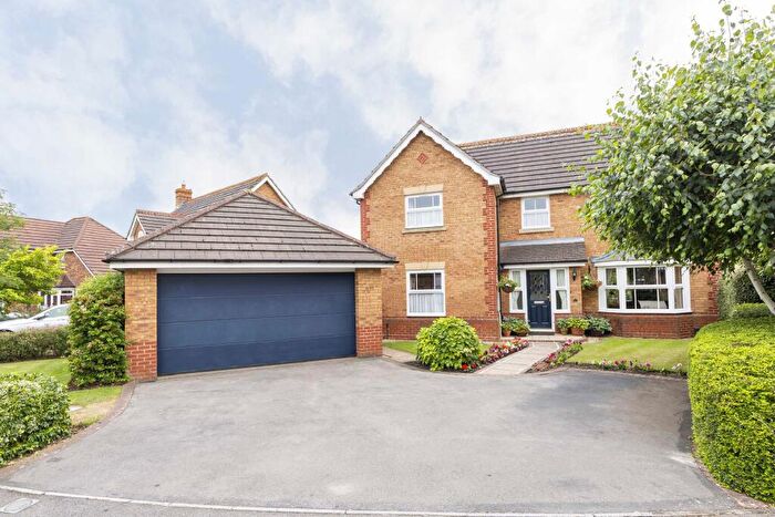 4 Bedroom Detached House For Sale In Saxon Way, Bradley Stoke, Bristol, BS32