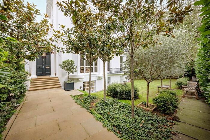 6 Bedroom Semi-Detached House For Sale In Prince Albert Road, Regent's Park, London, NW1