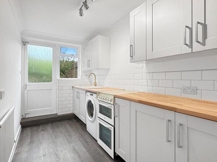 2 Bedroom End Of Terrace House For Sale In Sturton Street, Cambridge, CB1