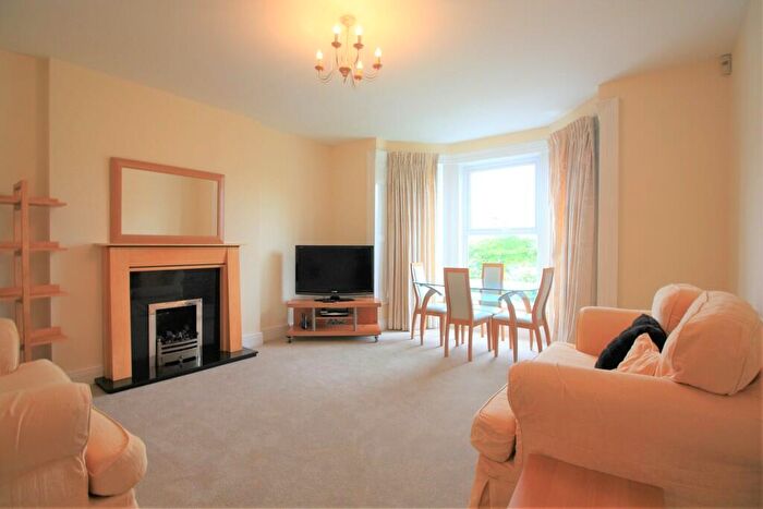 2 Bedroom Apartment To Rent In Eaton Road, Handbridge, Chester, CH4