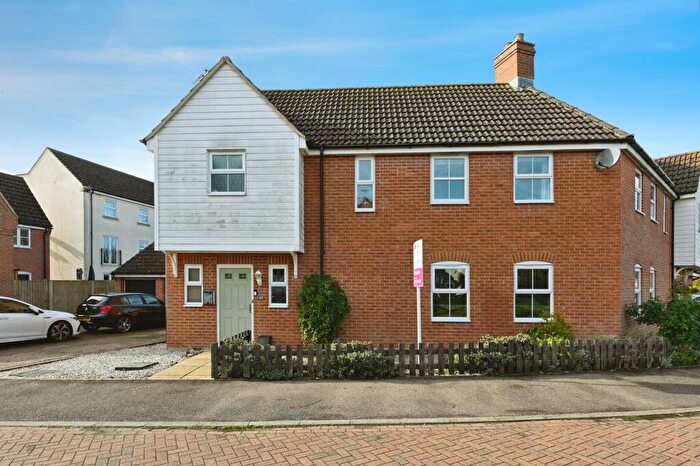 3 Bedroom Semi Detached House For Sale In John Davis Way, Watlington, King's Lynn, PE33