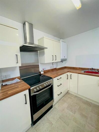 1 Bedroom End Of Terrace House To Rent In Westbrook Avenue, Teignmouth, TQ14