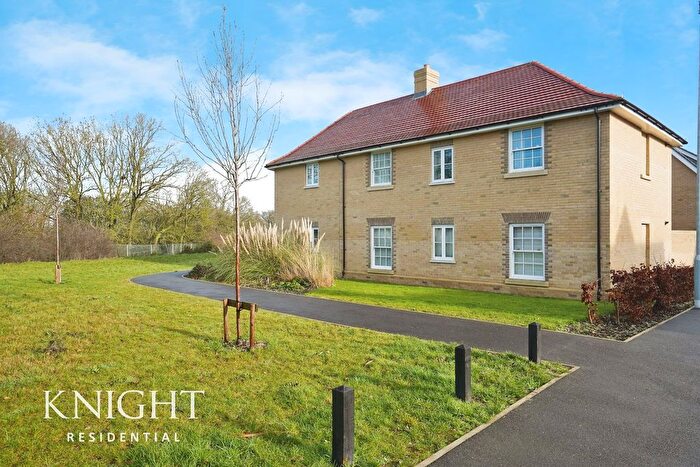 2 Bedroom Flat For Sale In Porter Drive, Colchester, CO3