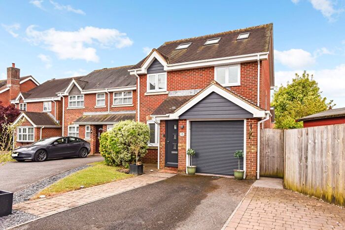 4 Bedroom Detached House For Sale In Partridge Close, Fareham, PO16