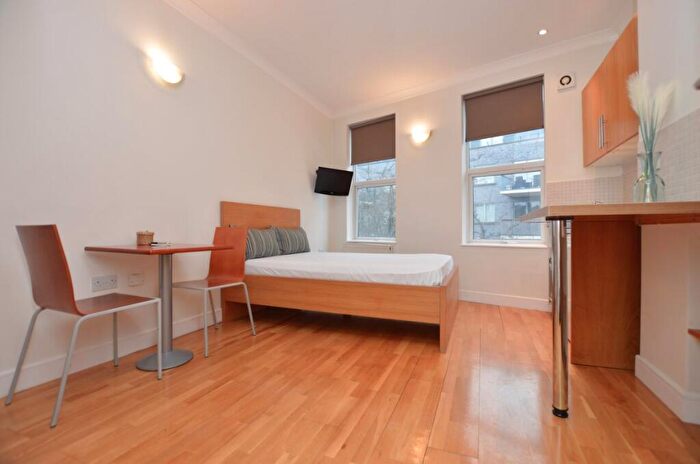 Apartment To Rent In Fortune Green Road, West Hampstead, NW6