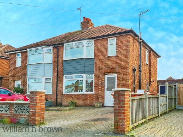 3 Bedroom Semi-Detached House To Rent In Ashley Road, Harwich, CO12