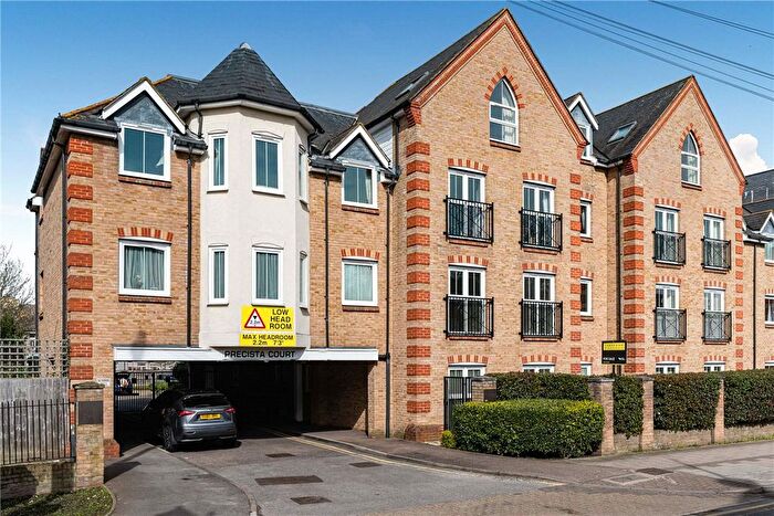 1 Bedroom Flat For Sale In High Street, Orpington, Kent, BR6