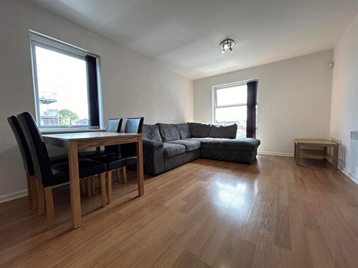 2 Bedroom Apartment To Rent In The Boulevard, Didsbury, M20
