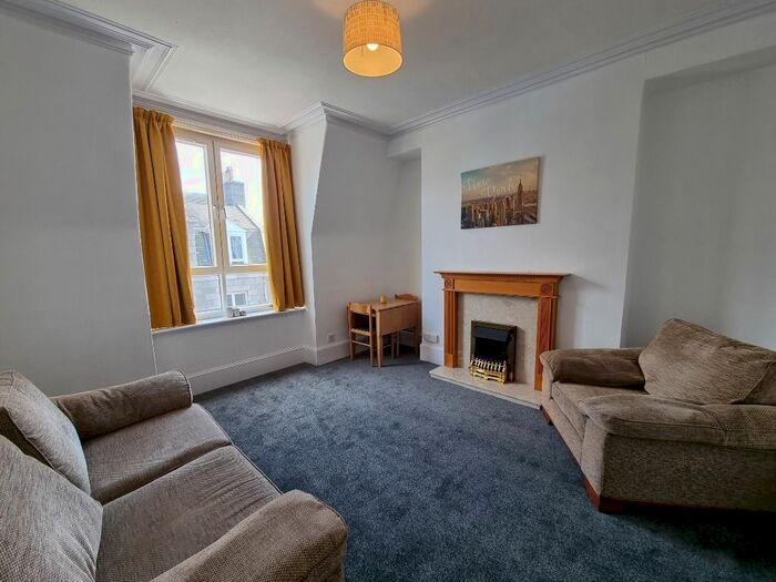 2 Bedroom Penthouse To Rent In Elmbank Road, City Centre, Aberdeen, AB24