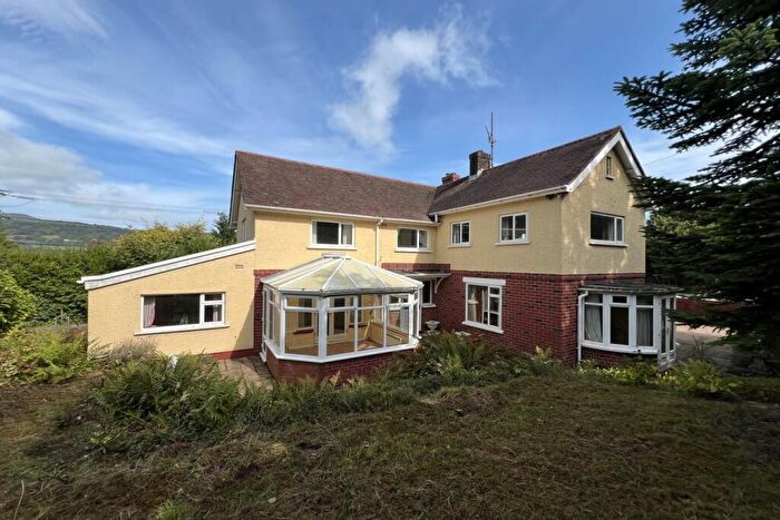 4 Bedroom Detached House For Sale In Blaenavon Road, Govilon, Abergavenny, NP7