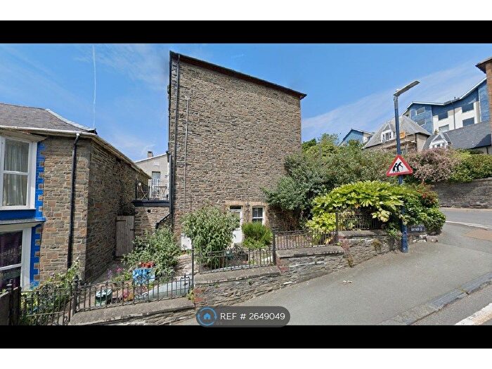 1 Bedroom Flat To Rent In Birchfield, Aberystwyth, SY23