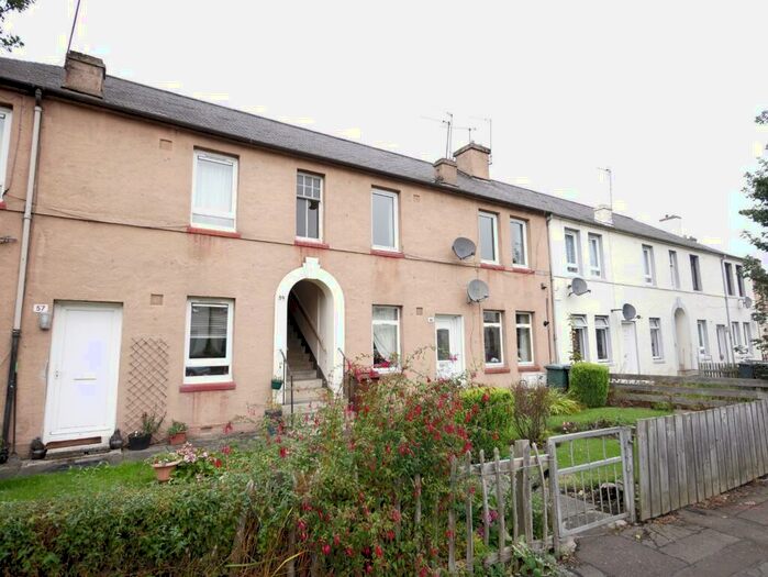 2 Bedroom Flat To Rent In Stenhouse Crescent, Stenhouse, Edinburgh, EH11