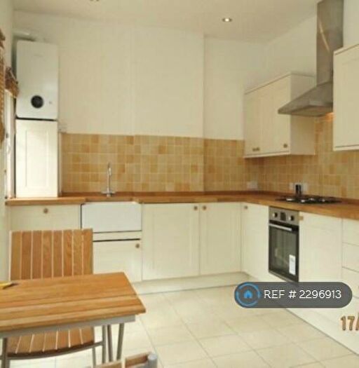 2 Bedroom Flat To Rent In Prestbury Road, Cheltenham, GL52