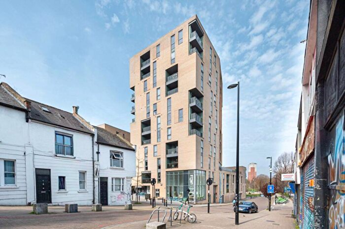 2 Bedroom Flat To Rent In Batavia Road, New Cross, London, SE14