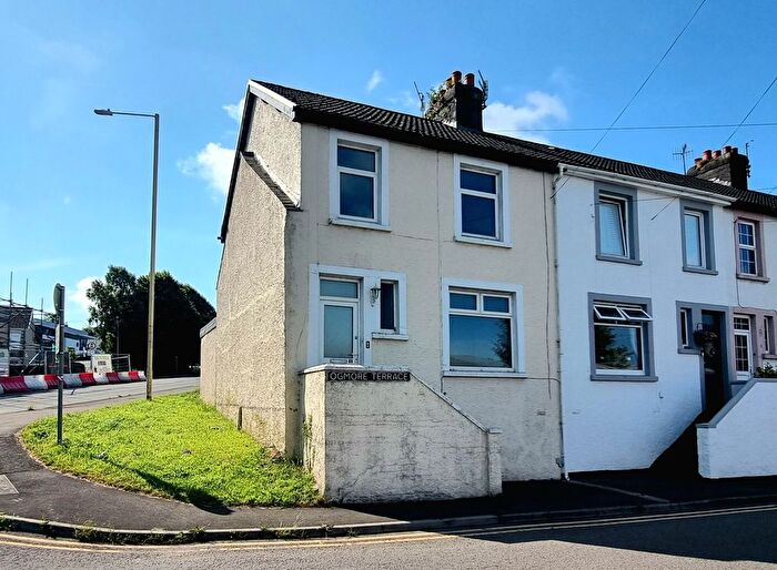 3 Bedroom End Terrace House For Sale In Ogmore Terrace, Bridgend, CF31