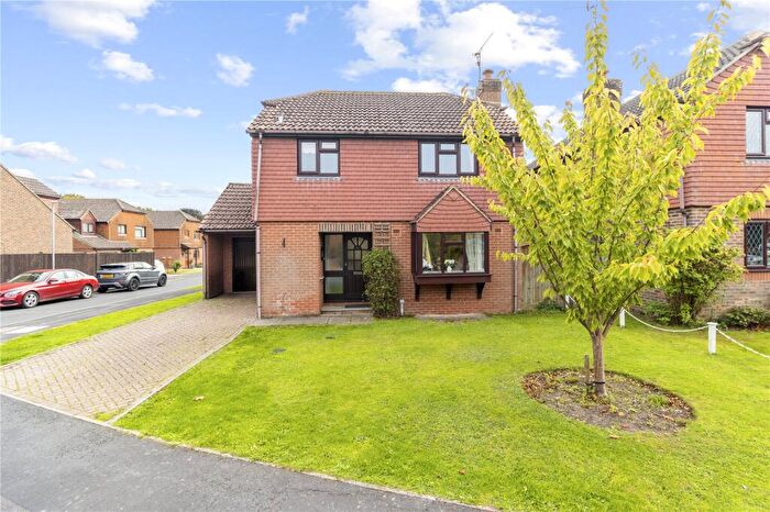 3 Bedroom Detached House For Sale In Birch Way, Hailsham, East Sussex, BN27