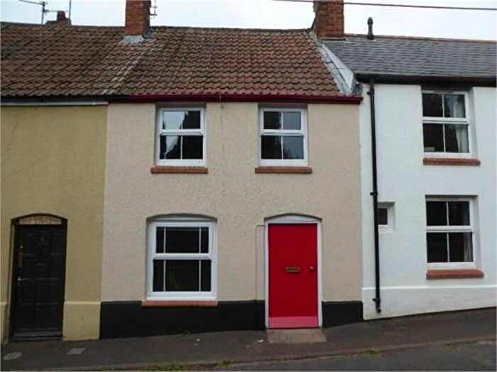 3 Bedroom Terraced House To Rent In Hilly Head, Rockwell Green, TA21