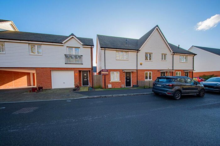 2 Bedroom Terraced House For Sale In Blanford Avenue, Haywards Heath, RH16