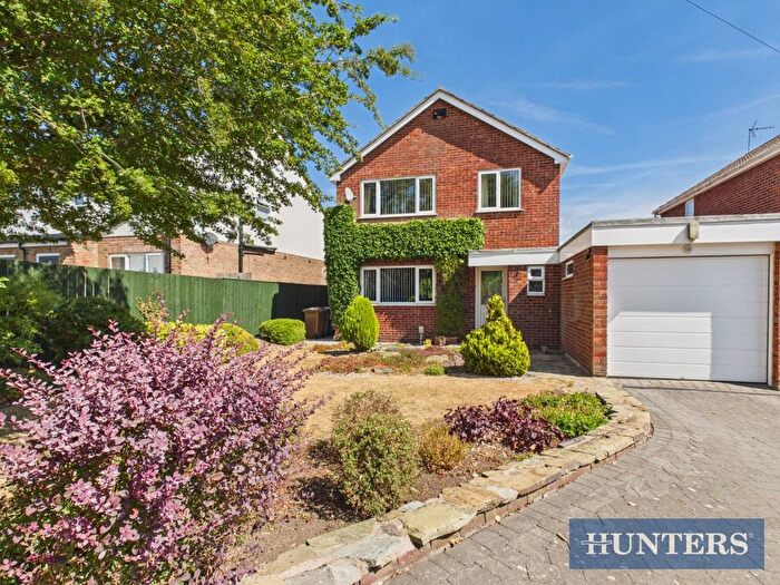 3 Bedroom Detached House For Sale In Old Road, Leconfield, Beverley, HU17