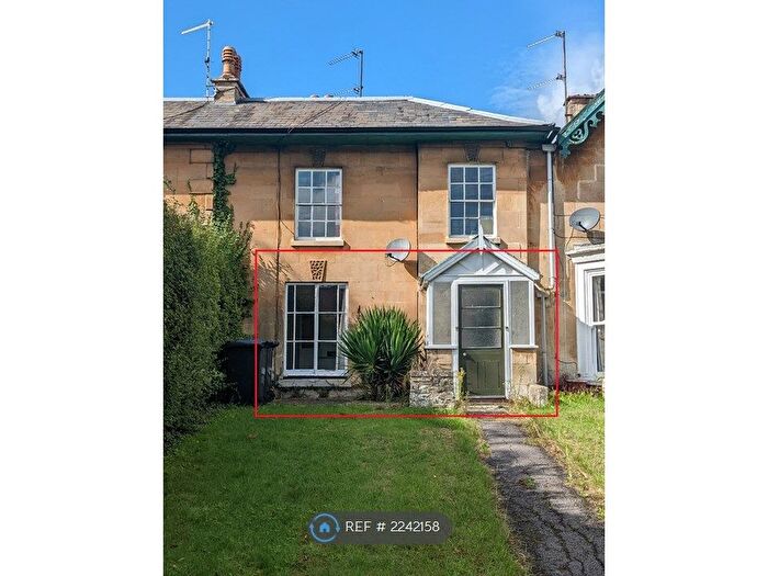 1 Bedroom Flat To Rent In Lowbourne, Melksham, SN12