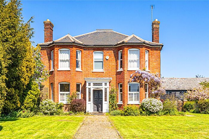5 Bedroom Detached House For Sale In High Street, Eaton Bray, LU6