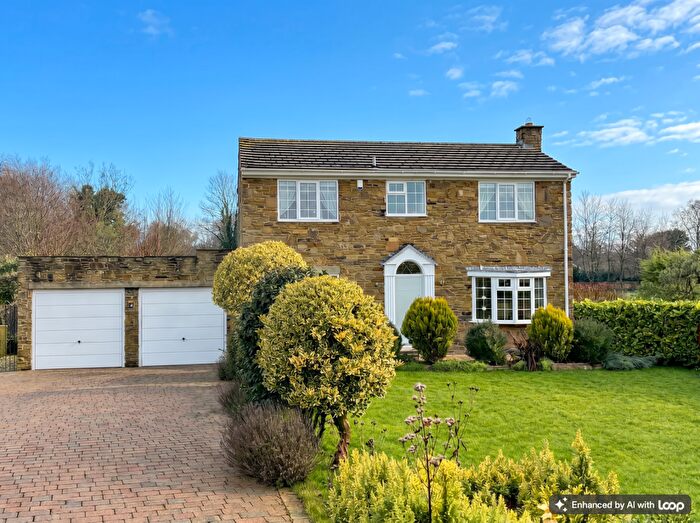 4 Bedroom Detached House For Sale In Boston Spa, Slade Close, LS23
