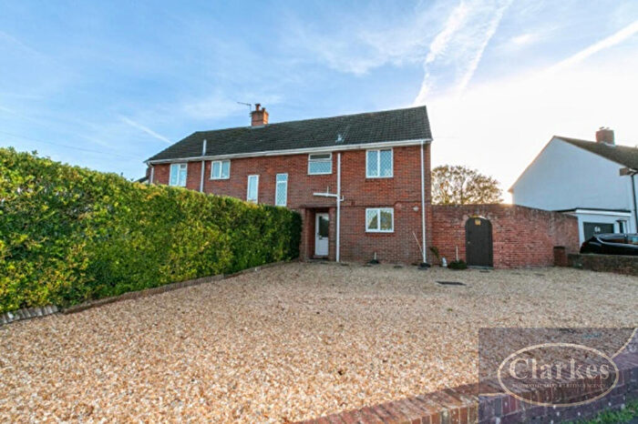 3 Bedroom Semi Detached House For Sale In Moore Avenue, Bournemouth, BH11