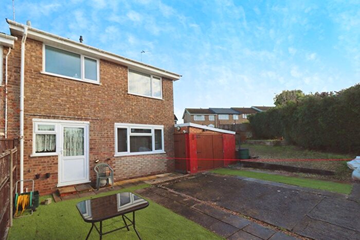 3 Bedroom End Terrace House For Sale In Badgeworth, Yate, Bristol, Gloucestershire, BS37