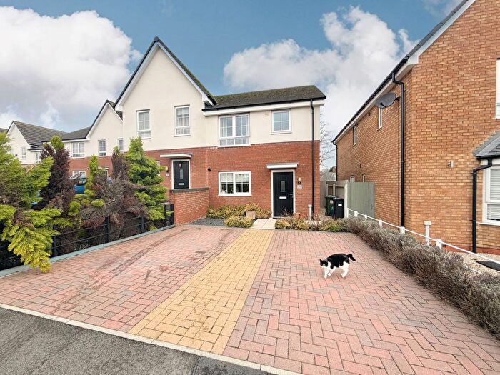 3 Bedroom Semi Detached House For Sale In Blue Coat Drive, Dudley, DY2