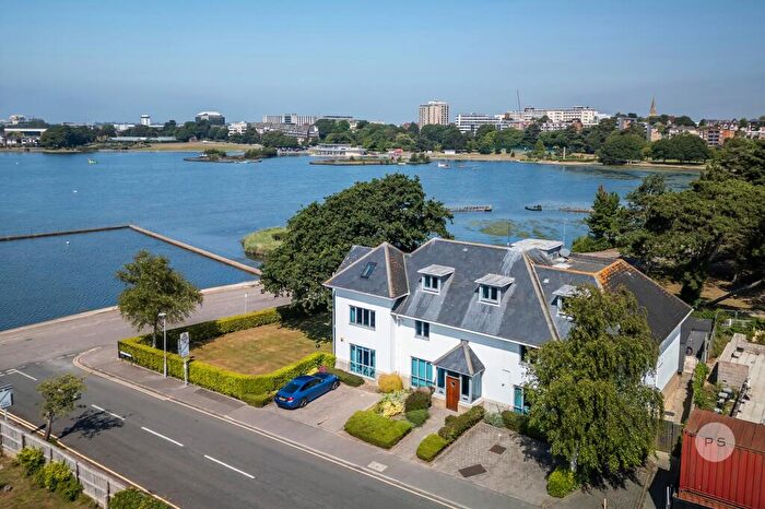 2 Bedroom Flat To Rent In Water's Edge Twemlow Avenue, Poole Park, Poole, BH14