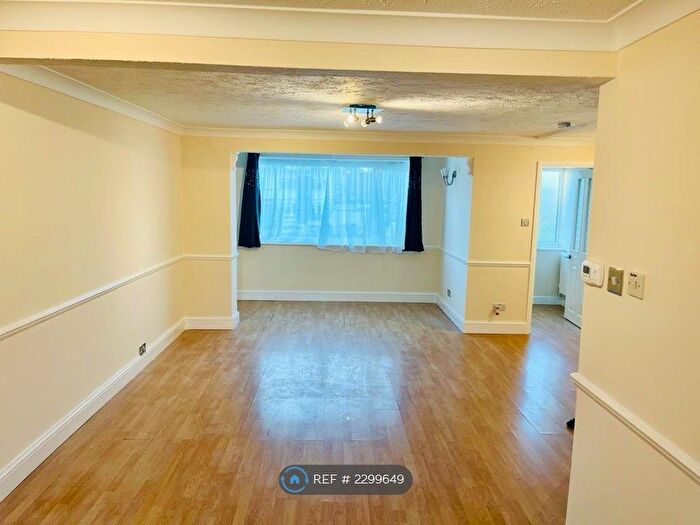 3 Bedroom Terraced House To Rent In Caldbeck, Waltham Abbey, EN9