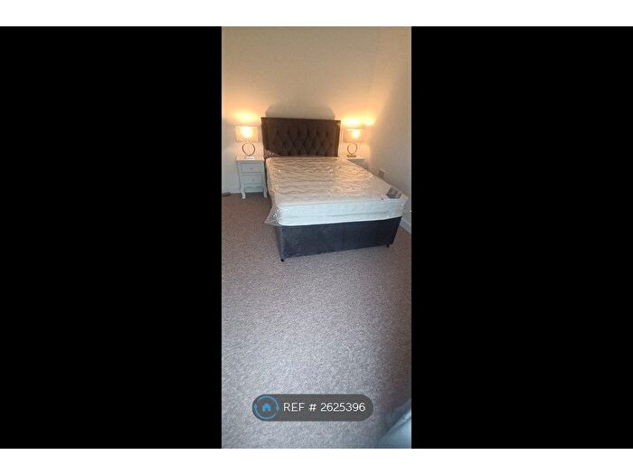 1 Bedroom Flat To Rent In Northload Street, Glastonbury, BA6