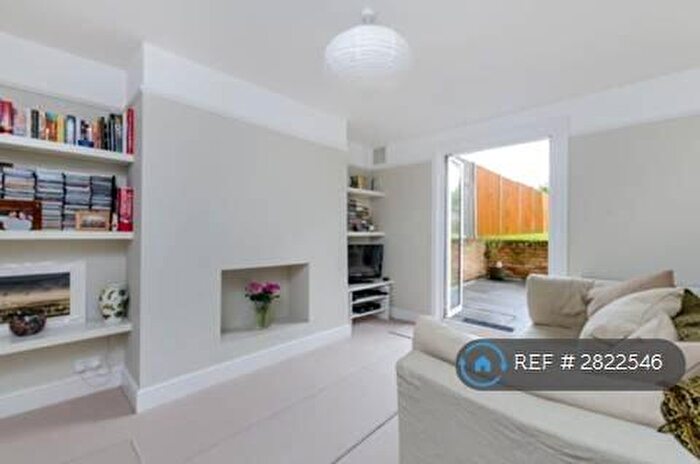 1 Bedroom Flat To Rent In Alexandra Road, Croydon, CR0