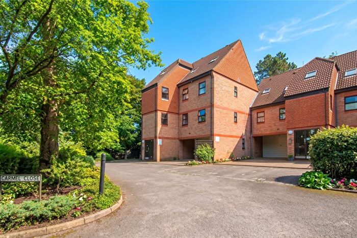 1 Bedroom Apartment To Rent In Woking, Surrey, GU22