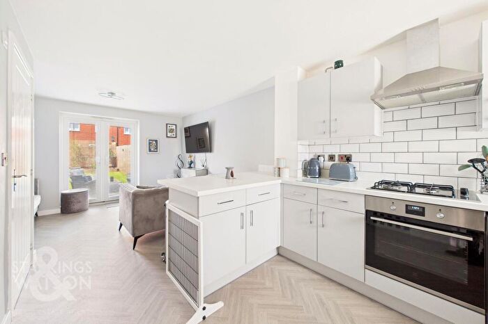 3 Bedroom Terraced House For Sale In Ladys Mantle Way, Easton, Norwich, NR9