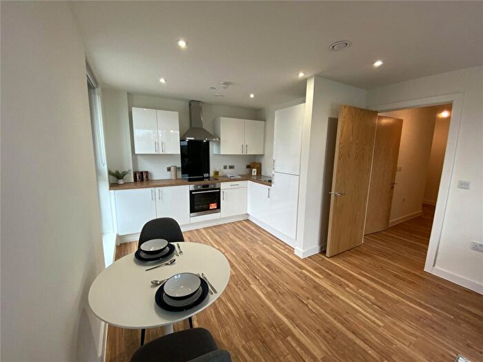 1 Bedroom Flat To Rent In Manchester Waters, Pomona Strand, Old Trafford, M16